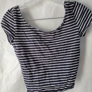 American Eagle Cropped Tee